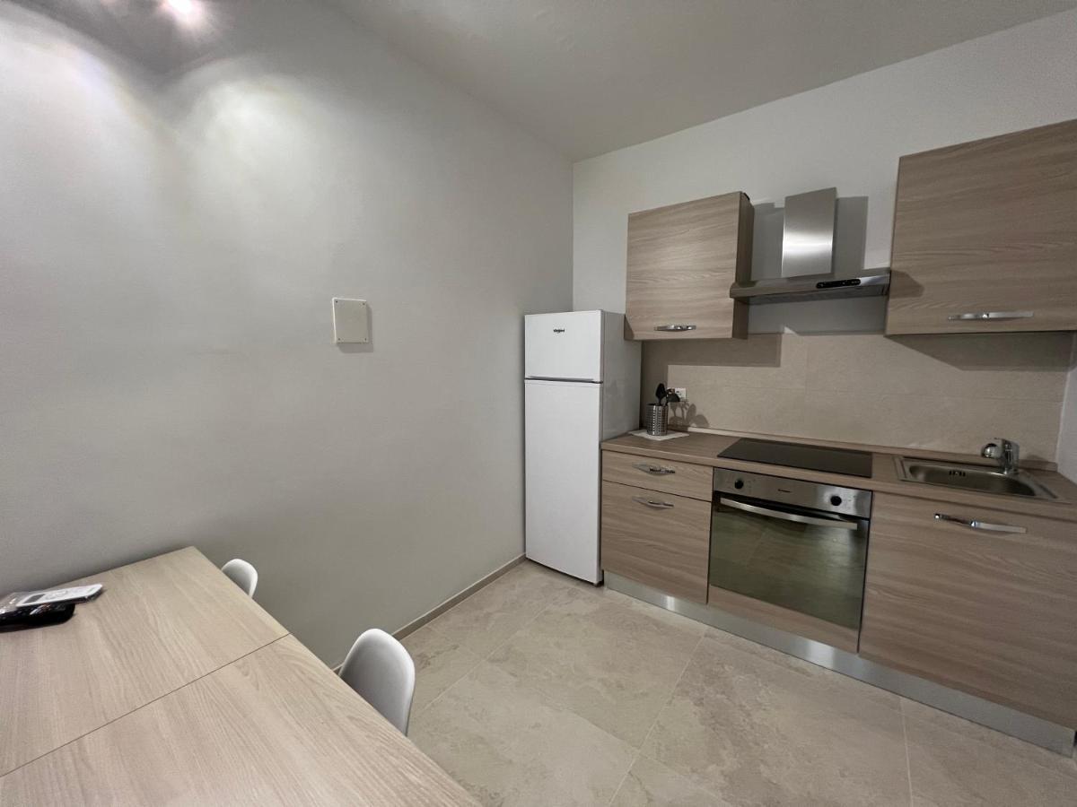 Urban Flat-Timesrl Apartments Bari Exterior foto